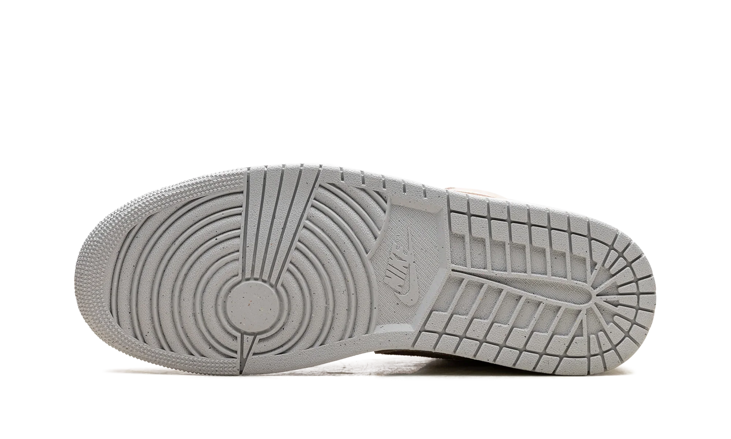 Air Jordan 1 Low "Light Brown"