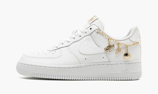 WMNS AIR FORCE 1 '07 LX "Lucky Charms"