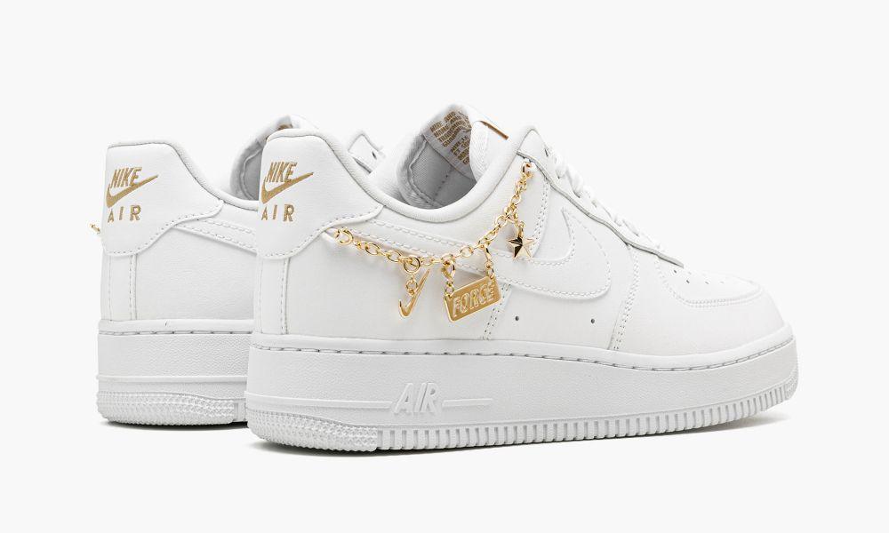 WMNS AIR FORCE 1 '07 LX "Lucky Charms"