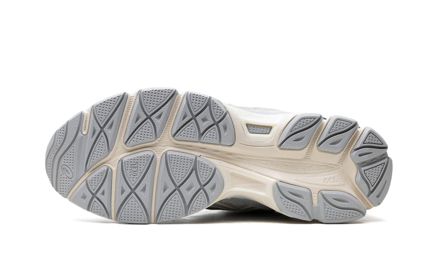 ASICS GEL-NYC "Ivory/Mid Grey"