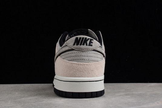 Nike SB Dunk Low 'Steamboy OST White Black
