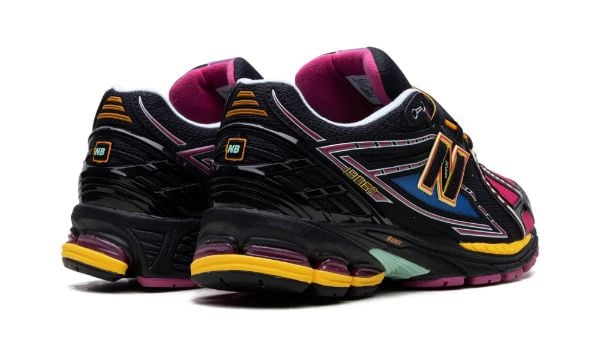 New Balance 1906 "Black/Pink"