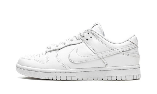 DUNK LOW WMNS"Triple White"