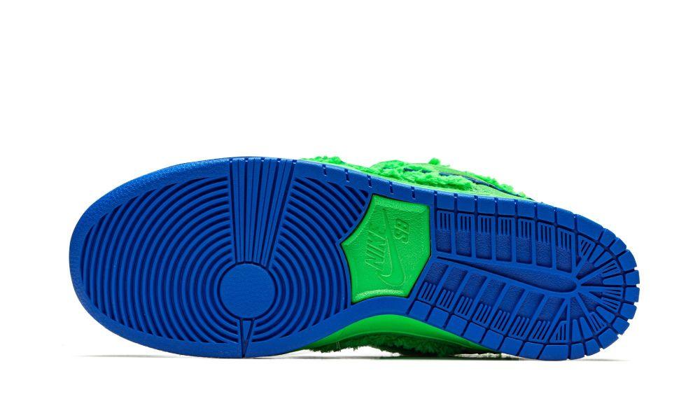 SB DUNK LOW "Grateful Dead - Green Bear"
