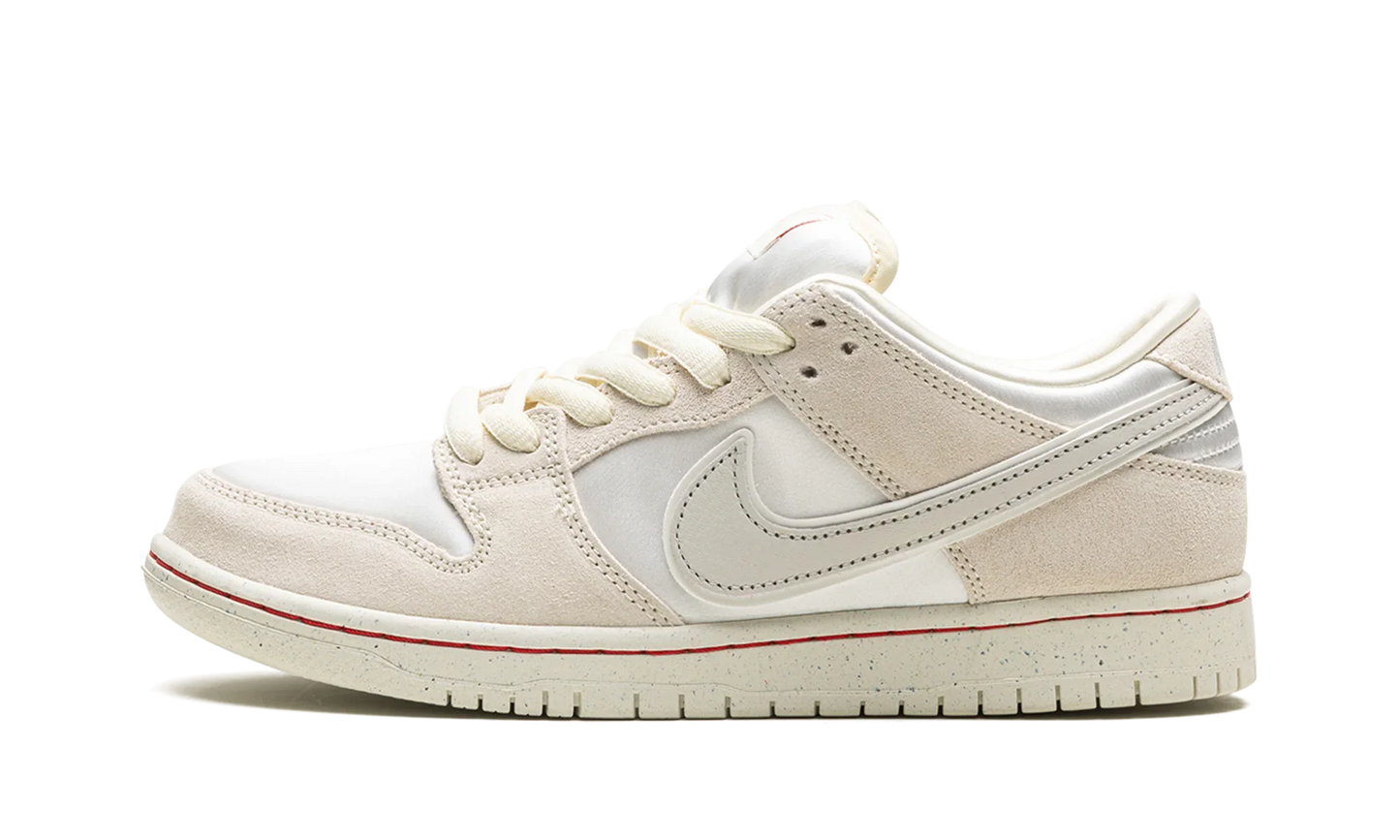 SB Dunk Low "Valentine's Day - Low Love Found"