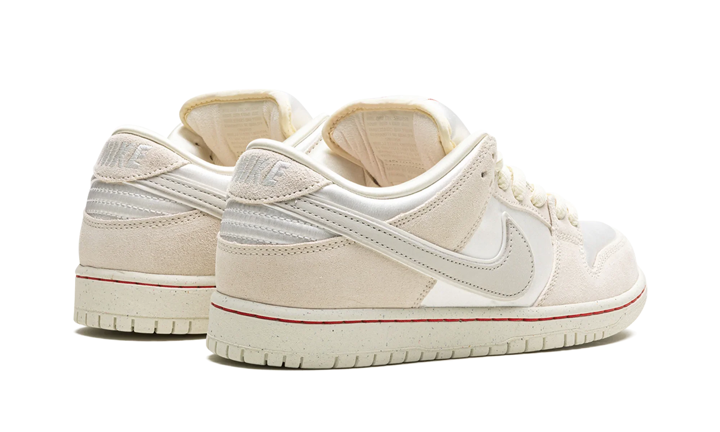 SB Dunk Low "Valentine's Day - Low Love Found"