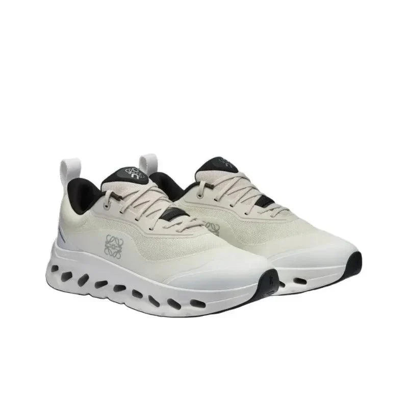 On Running Cloudtilt 2 Loewe Sand" White"
